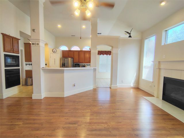 418 Fern Meadow Drive, Missouri City, TX 77459