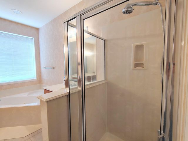 418 Fern Meadow Drive, Missouri City, TX 77459