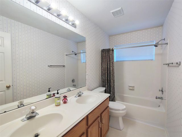 418 Fern Meadow Drive, Missouri City, TX 77459