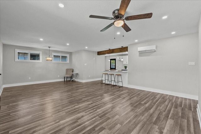 507 E Dumble Street, Alvin, TX 77511