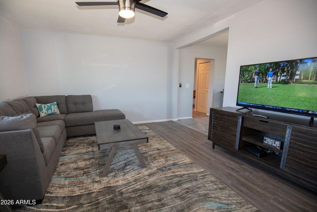 7414 E MORELAND Street, Scottsdale, AZ 85257