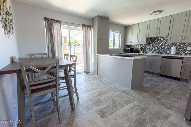 7414 E MORELAND Street, Scottsdale, AZ 85257