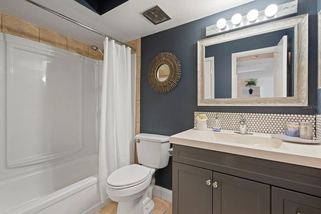 202 E ESPLANADE WAY E 104, Casselberry, FL 32707