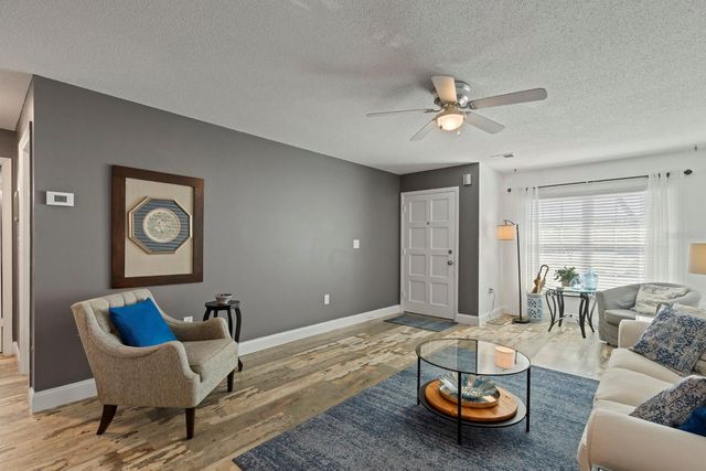 202 E ESPLANADE WAY E 104, Casselberry, FL 32707