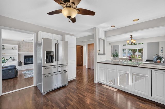 1757 Colony Circle, Sun Prairie, WI 53590