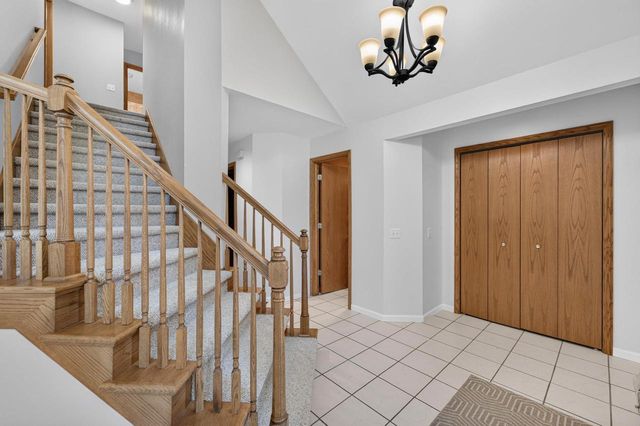 1757 Colony Circle, Sun Prairie, WI 53590