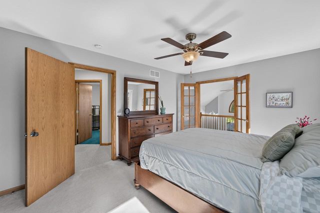 1757 Colony Circle, Sun Prairie, WI 53590