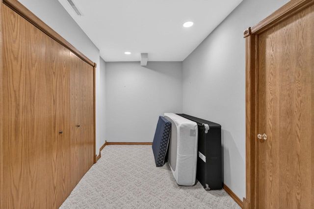 1757 Colony Circle, Sun Prairie, WI 53590