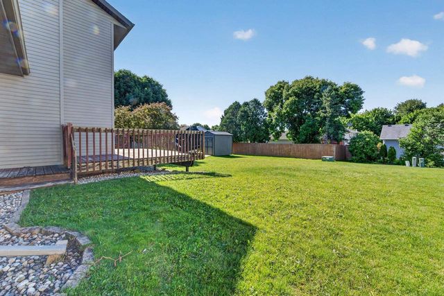 1757 Colony Circle, Sun Prairie, WI 53590