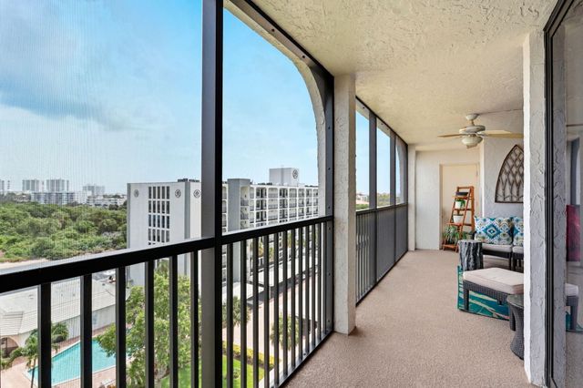 1629 Riverview Road 818, Deerfield Beach, FL 33441