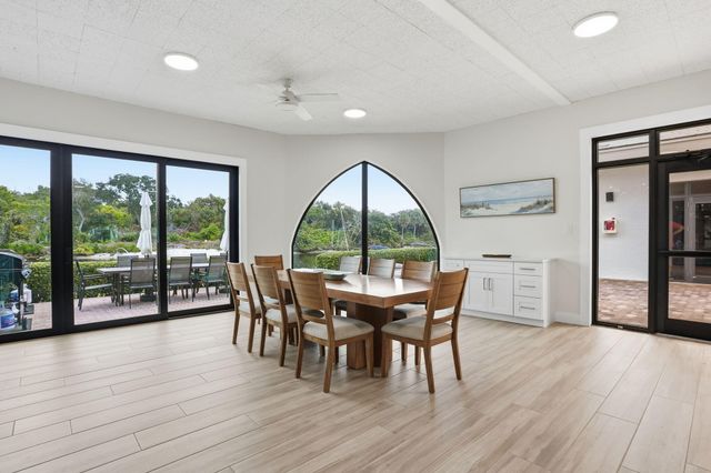 1629 Riverview Road 818, Deerfield Beach, FL 33441