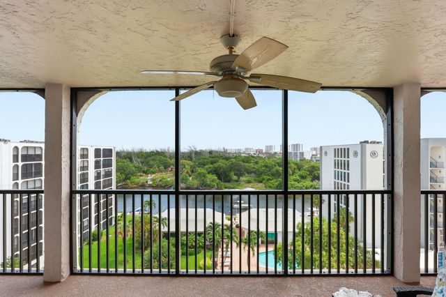 1629 Riverview Road 818, Deerfield Beach, FL 33441
