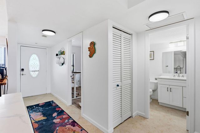 1629 Riverview Road 818, Deerfield Beach, FL 33441