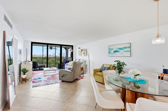 1629 Riverview Road 818, Deerfield Beach, FL 33441