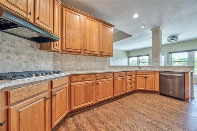 14509 Howe Drive, Leawood, KS 66224