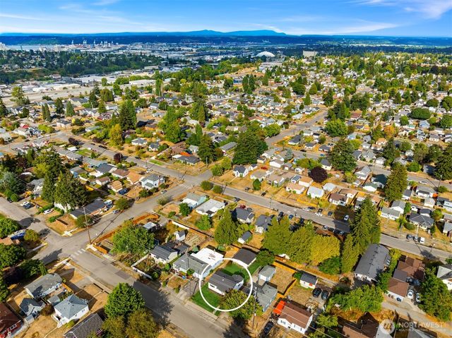 3617 S Wilkeson Street, Tacoma, WA 98418