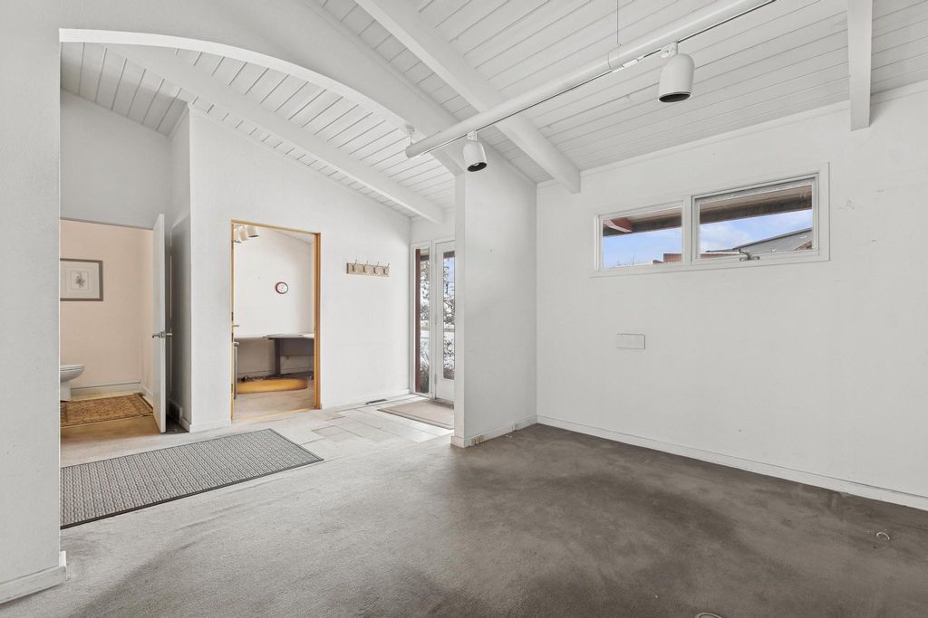 327 Spokane Avenue, Whitefish, MT 59937 photo 15