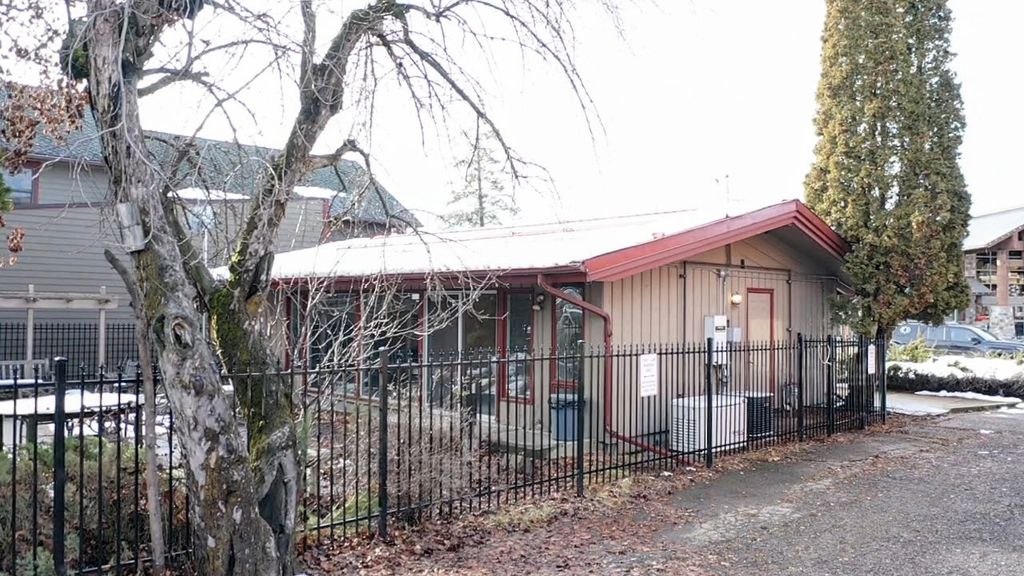 327 Spokane Avenue, Whitefish, MT 59937 photo 32