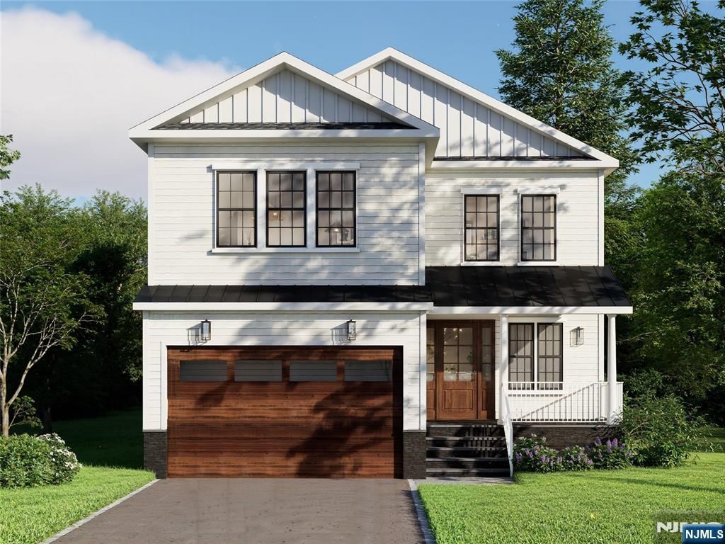 8 Lorraine Road, Madison Borough, NJ 07940