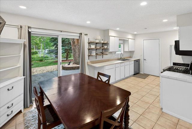 10204 Valley Forge Lane N, Maple Grove, MN 55369