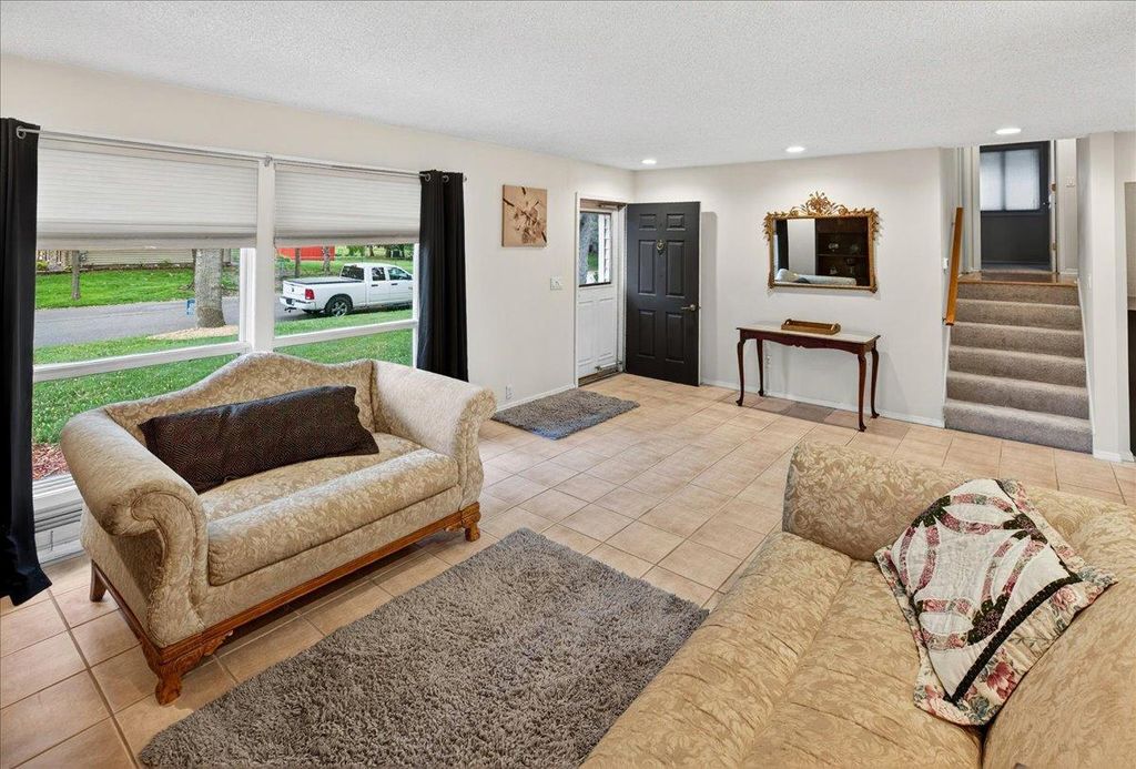 10204 Valley Forge Lane N, Maple Grove, MN 55369 — photo 3