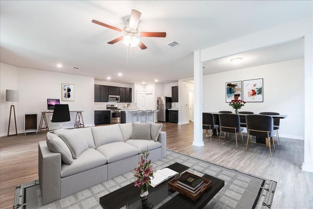 7709 Ivy Trellis TRL, Del Valle, TX 78617