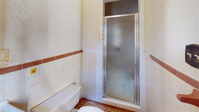 704 Lord Nelson DR, Virginia Beach, VA 23464