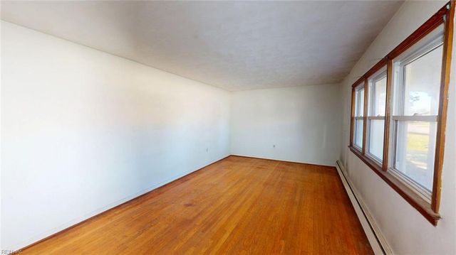 704 Lord Nelson DR, Virginia Beach, VA 23464