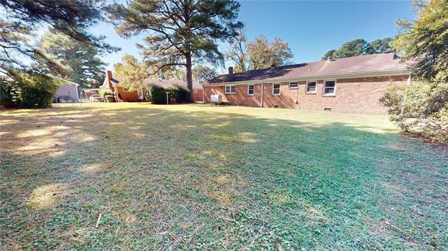 704 Lord Nelson DR, Virginia Beach, VA 23464