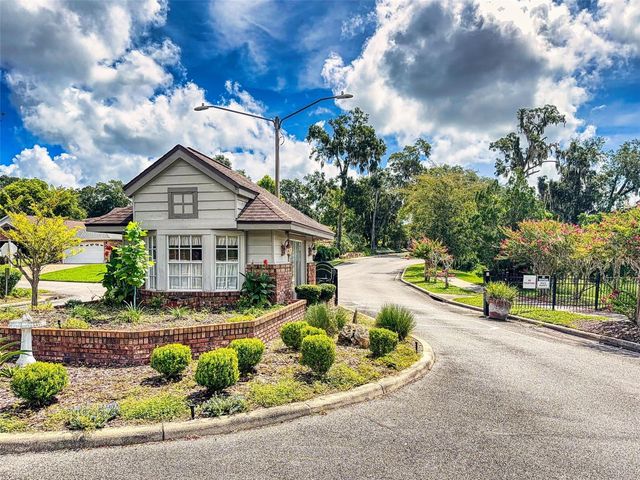 1122 STILLWATER DRIVE, Deland, FL 32720