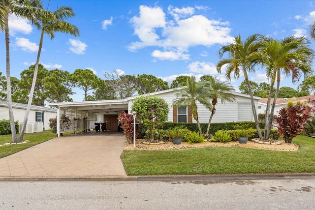 3236 Perigrine Falcon Drive, Port St. Lucie, Port St Lucie, FL 34952