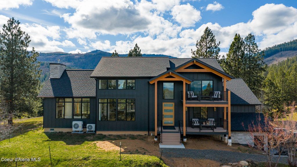 3693 S Puma DR, Coeur d'Alene, ID 83814 photo 2