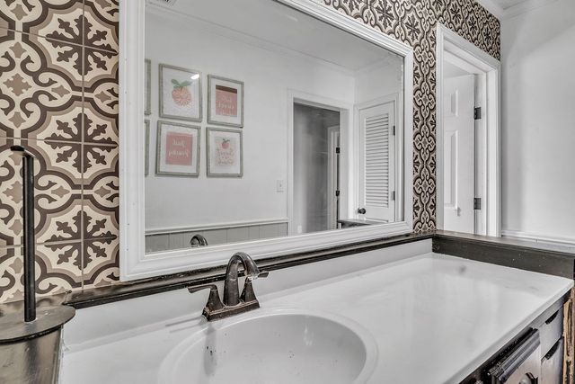 11800 E County Rd 24, Coahoma, TX 79511