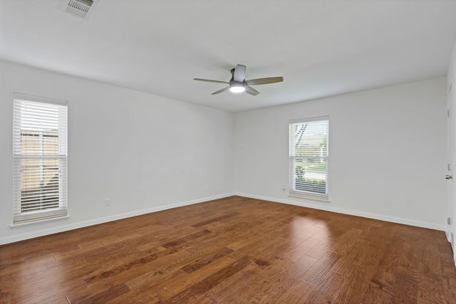 511 Woodhurst Drive, Coppell, TX 75019