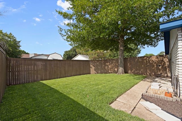 511 Woodhurst Drive, Coppell, TX 75019
