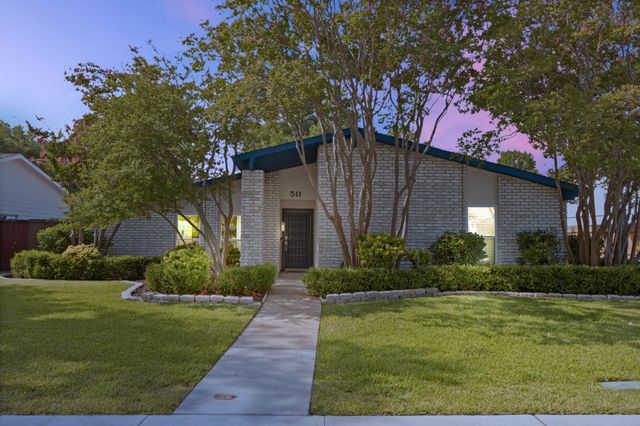 511 Woodhurst Drive, Coppell, TX 75019