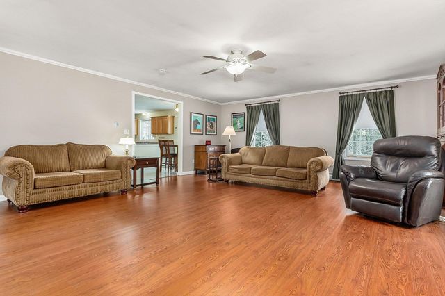 56 Grandview Loop, Wakefield, NH 03872