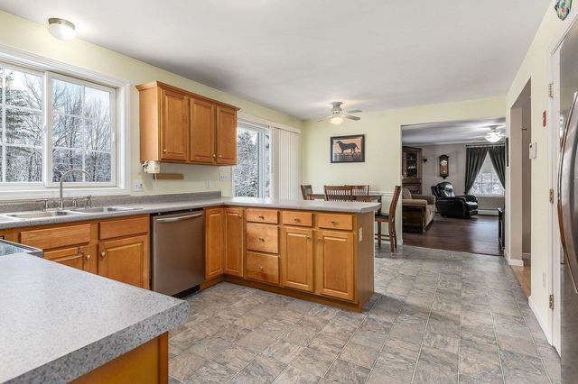56 Grandview Loop, Wakefield, NH 03872
