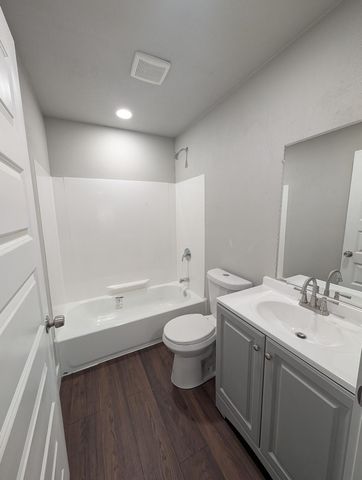 1207 Wayne Street, Fort Worth, TX 76117