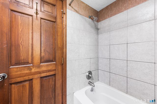 160 Antrim Road, Coventry, CT 06238
