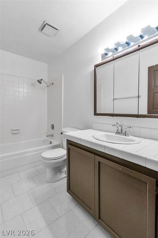 2457 Swan Lane, Las Vegas, NV 89121