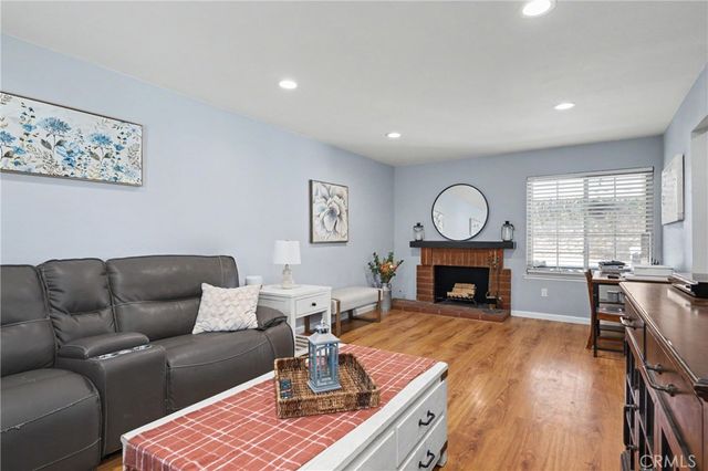 640 W Imperial, Brea, CA 92821