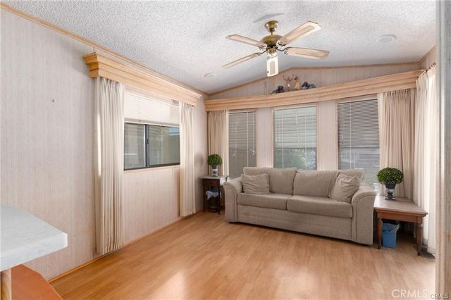 1295 S Cawston Avenue 87, Hemet, CA 92545