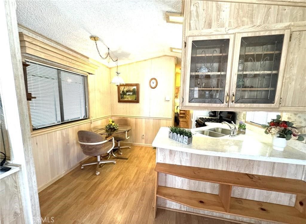Image 5 of property listing at 1295 S Cawston Avenue 87, Hemet, CA 92545