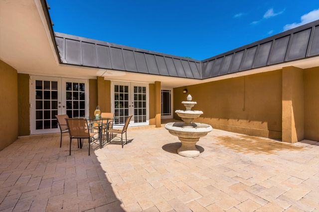 2213 NE 16th Street, Fort Lauderdale, FL 33304