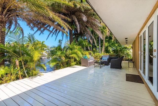 2213 NE 16th Street, Fort Lauderdale, FL 33304