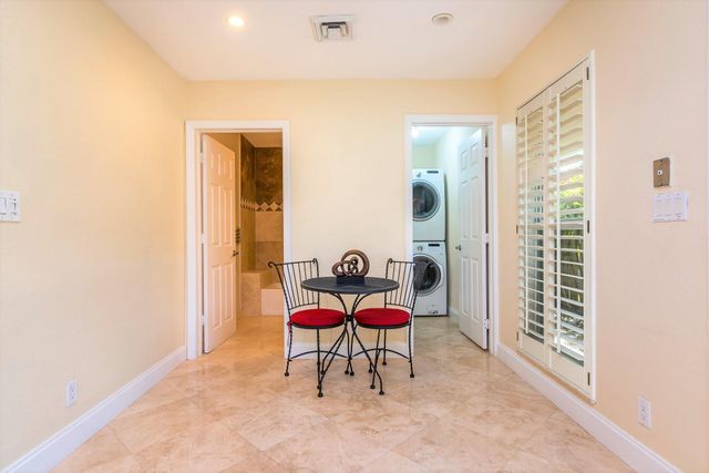 2213 NE 16th Street, Fort Lauderdale, FL 33304