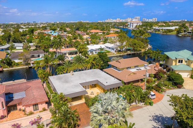 2213 NE 16th Street, Fort Lauderdale, FL 33304