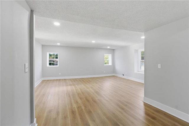 492 S Susan Creek Drive, Stone Mountain, GA 30083
