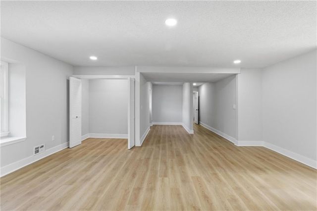 492 S Susan Creek Drive, Stone Mountain, GA 30083